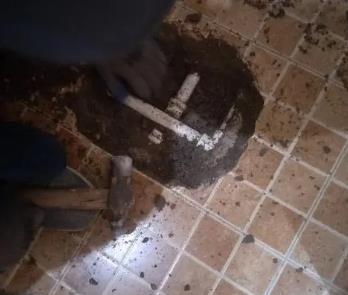 滦平卫生间漏水维修公司为您分享下卫生间渗水如何处理及注意事项