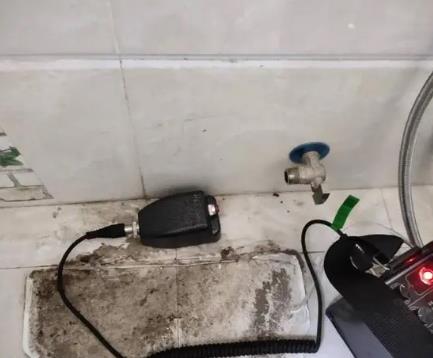 滦平屋顶漏水维修公司分享下卫生间漏水的危害及解决方法
